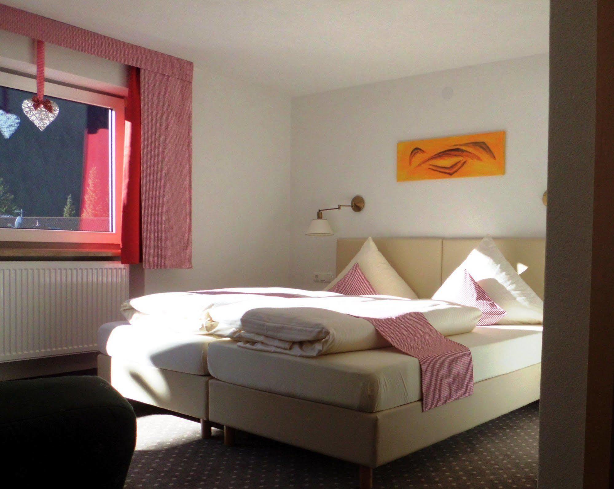 Alpina Appartements Haldensee Exterior foto